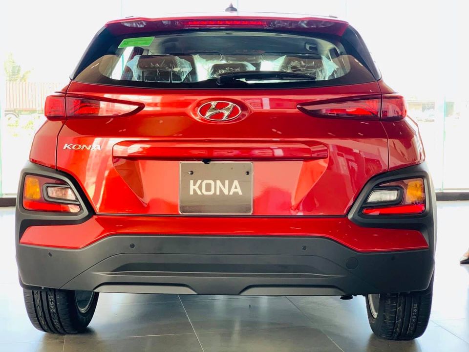 gia-xe-hyundai-kona-lan-banh-thang-11-2021-sieu-hot