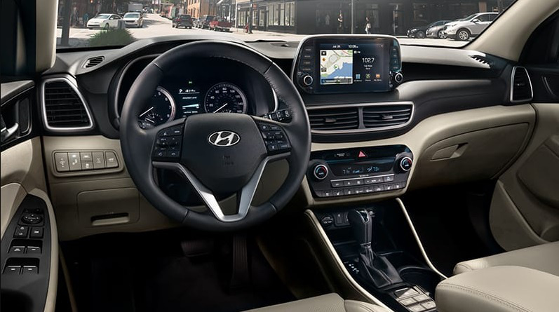 Hyundai Tucson 2020 giá chỉ từ 900 triệu đồng - Xe gầm cao nhiều điểm cộng cho người Việt
