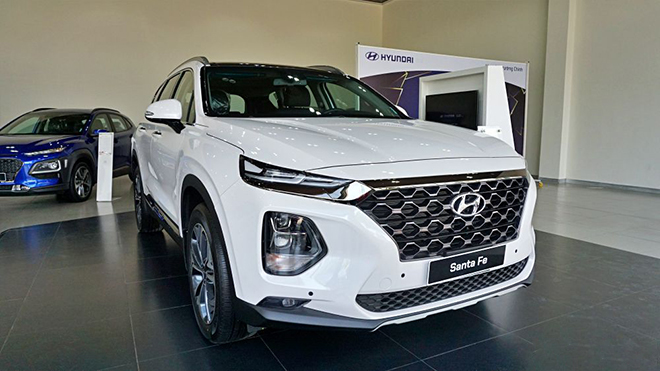 Hyundai công bố giá Santa Fe XL 2019 7 chỗ vẫn chỉ từ 740 triệu đồng